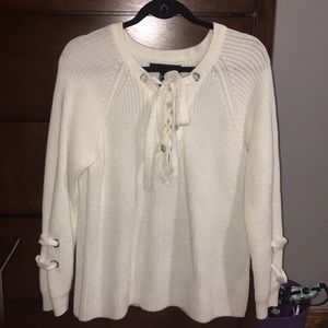 White Long Sweatshirt